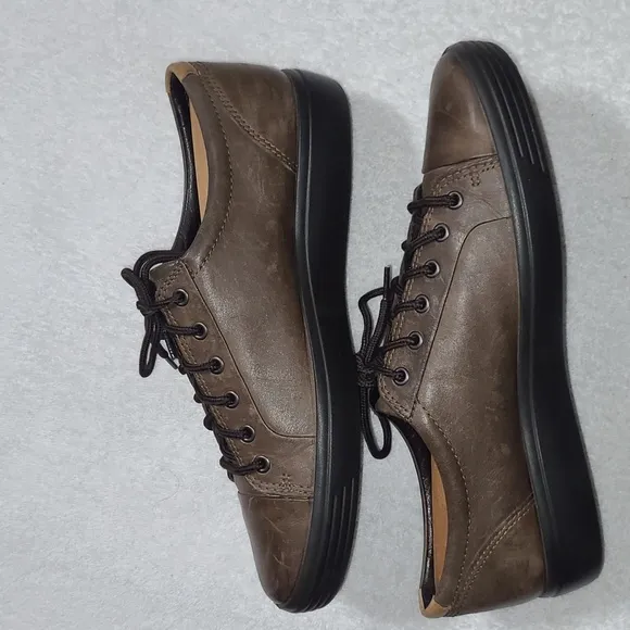 Ecco Sneakers Mens Size EU 44 10 US  Brown Soft Comfort Lace Up Casual Shoes