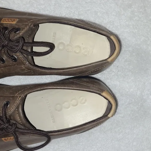 Ecco Sneakers Mens Size EU 44 10 US  Brown Soft Comfort Lace Up Casual Shoes