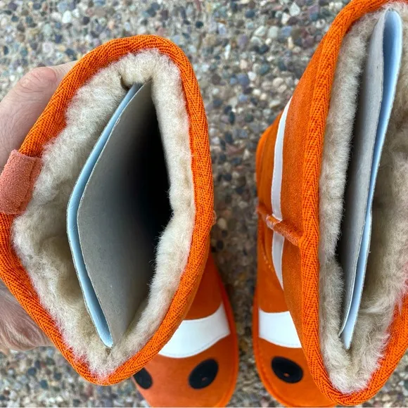 EMU Australia LC Clown Fish Boots Size 3 (NIB)