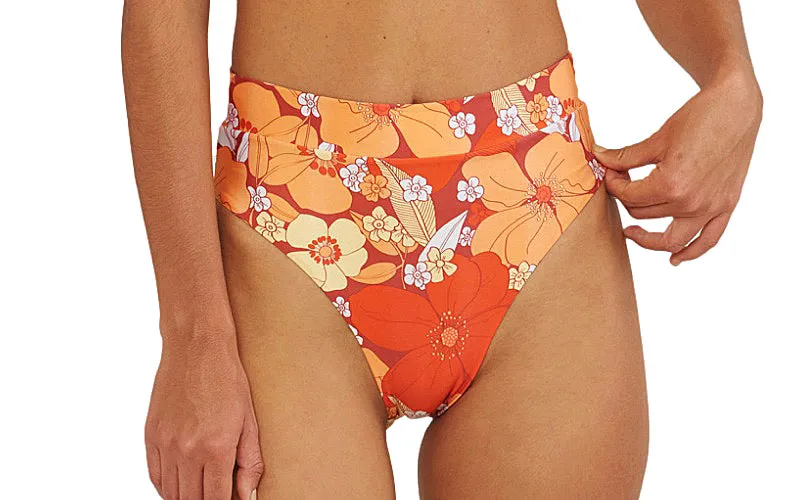 Encanto Cuasi-Encanto Edna Bikini ::RET