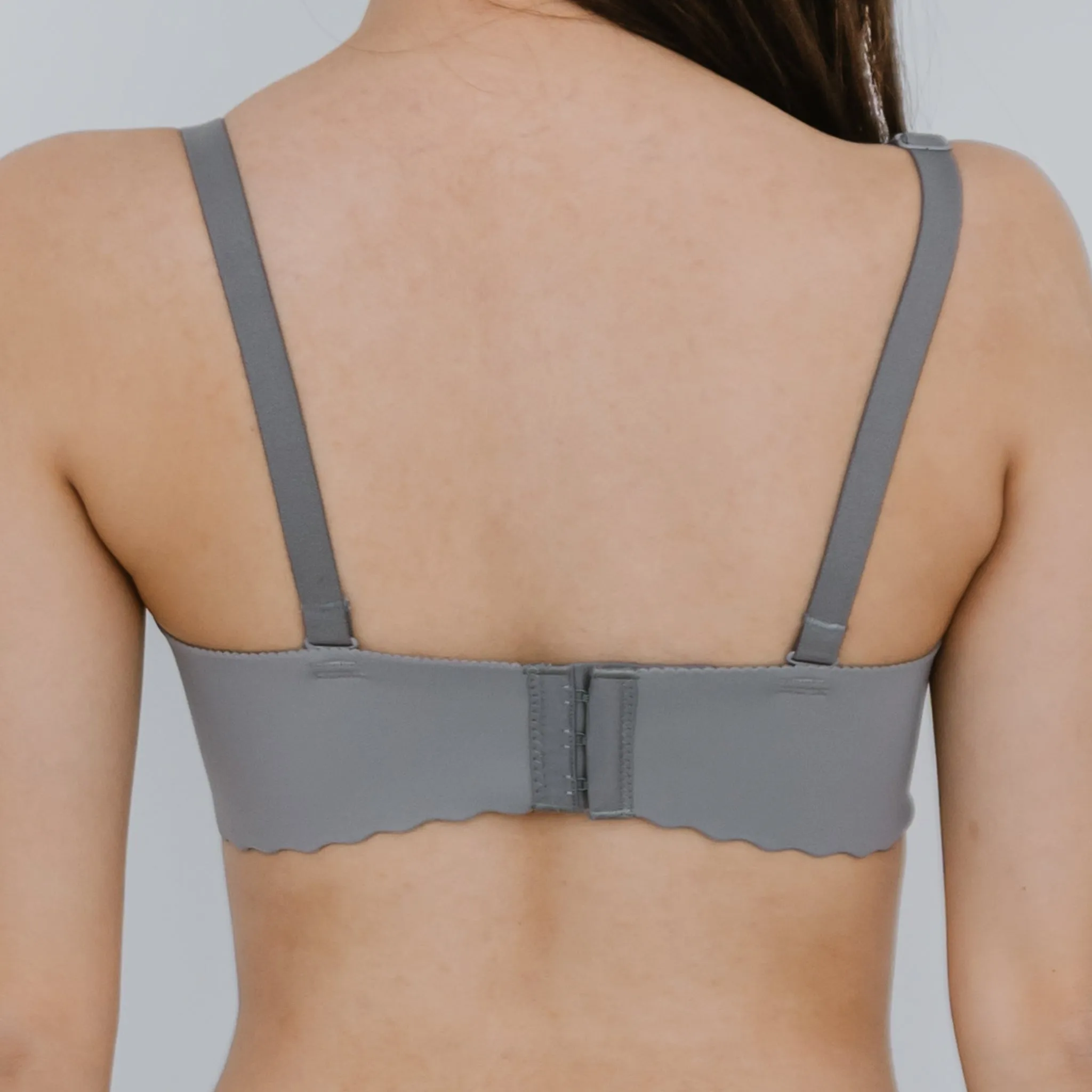 Entice Me! V3.0 Seamless Push Up Wireless Bra in Matte Sky Gray (Size L Only)