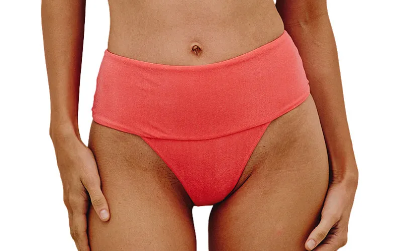 Erin Knot-Jessica Hot Pants Bikini