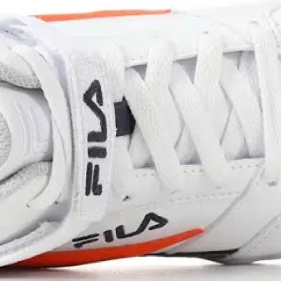 FILA • Boys' Mutiverse Mid Sneakers