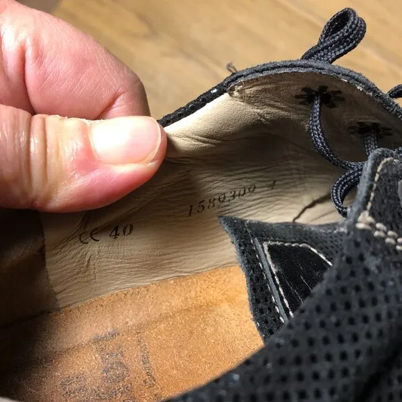 Finn Comfort women black lace up leather sneakers, 9.5/40