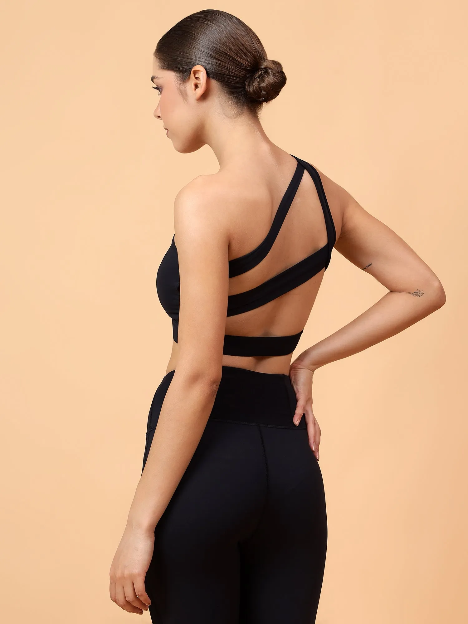 Fitkin Black One Shoulder Sports Bra With Front Net Detail
