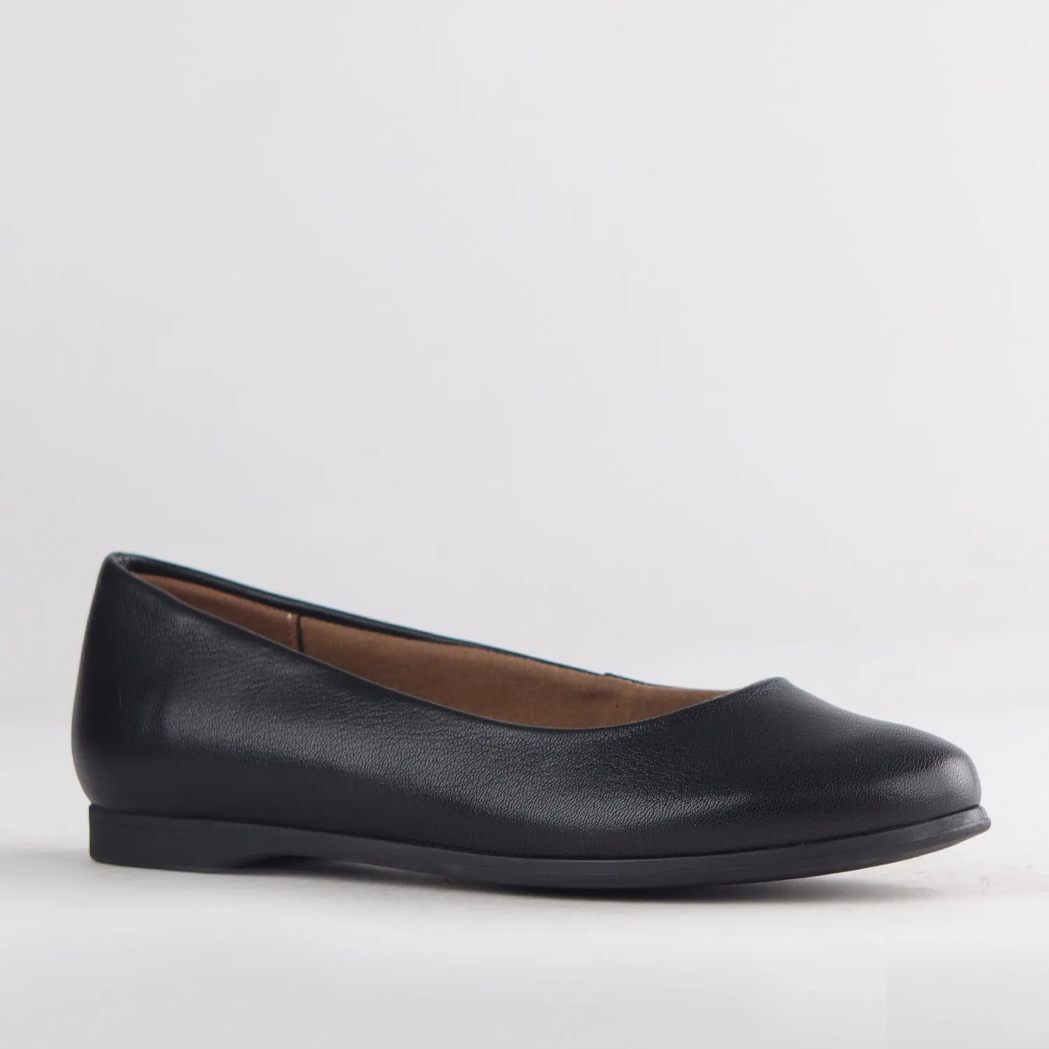 Flat Pump in Black - 12764