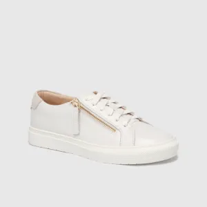 Frankie4 Billie Sneaker - White Tumbled
