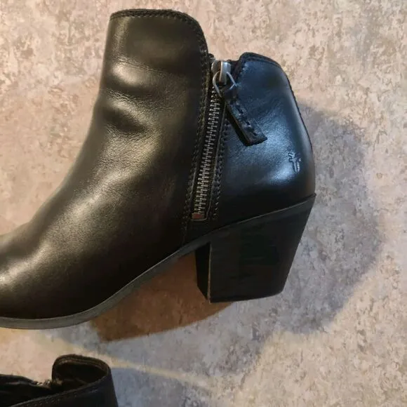 Frye Boots Judith Women's Size 9 M Black Leather Western Double Zip Booties