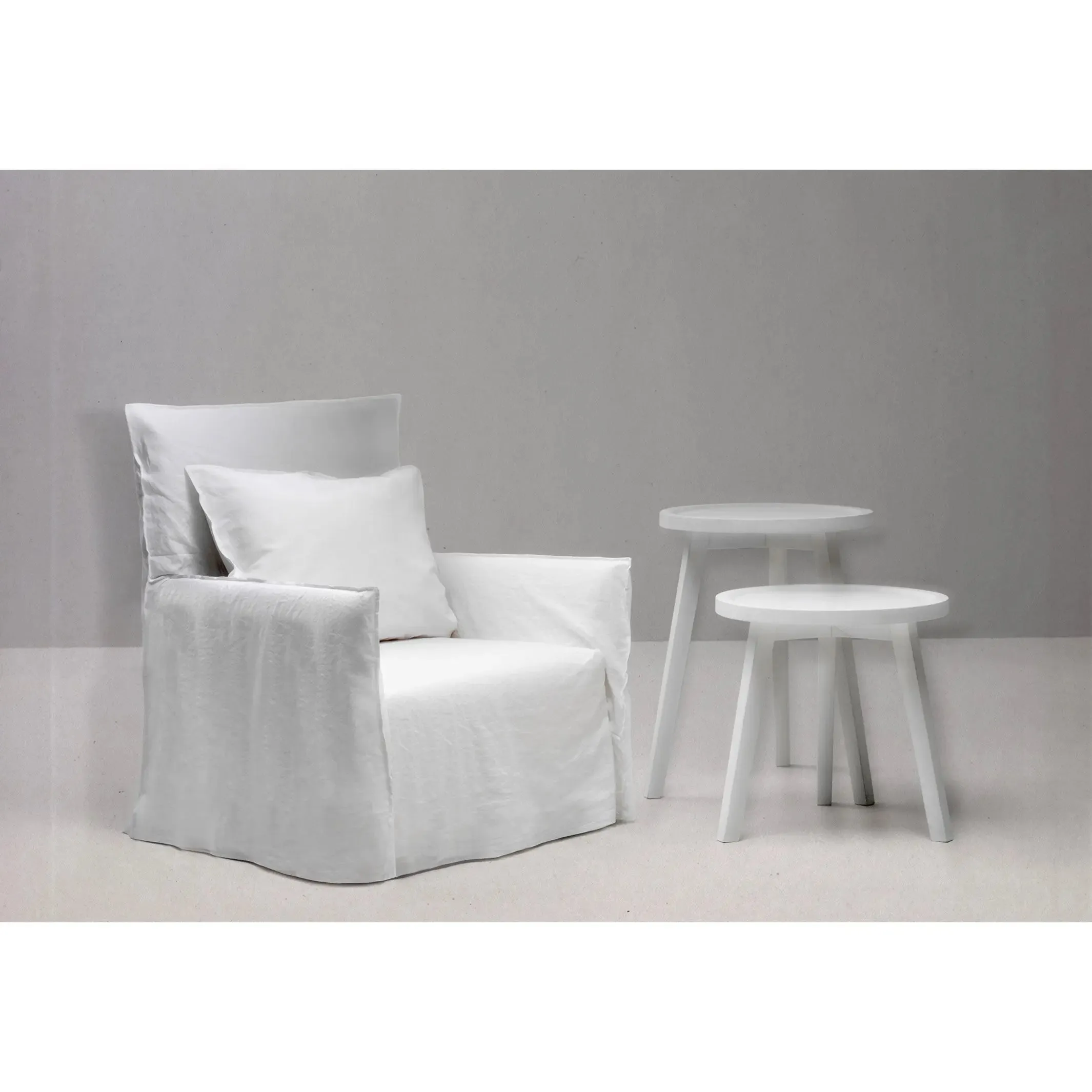 Ghost 04 - Armchair