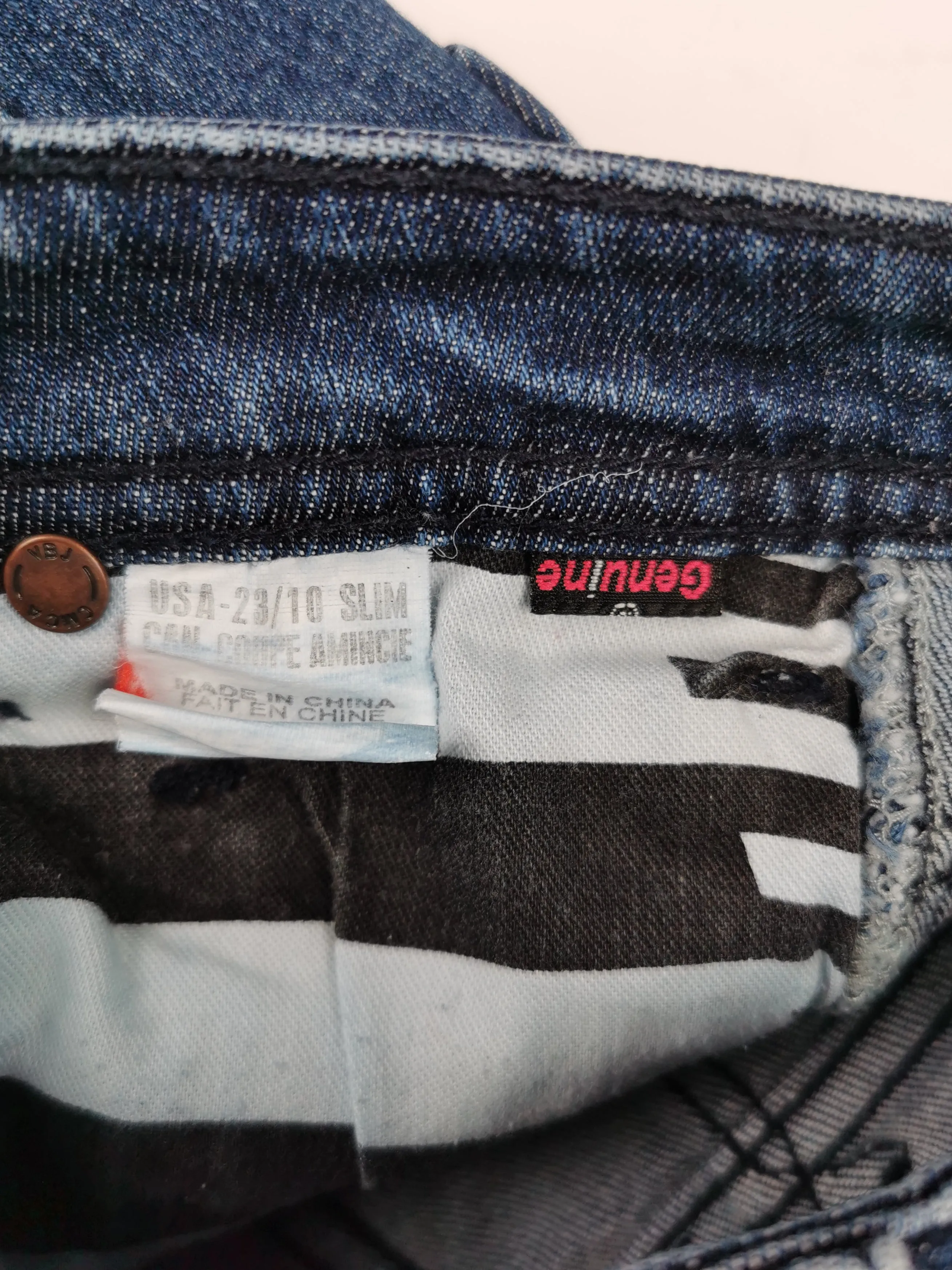 GIRL SIZE 10 YEARS - VOLCOM, 2x4 Tight Leg, Slim Fit Jeans VGUC B55