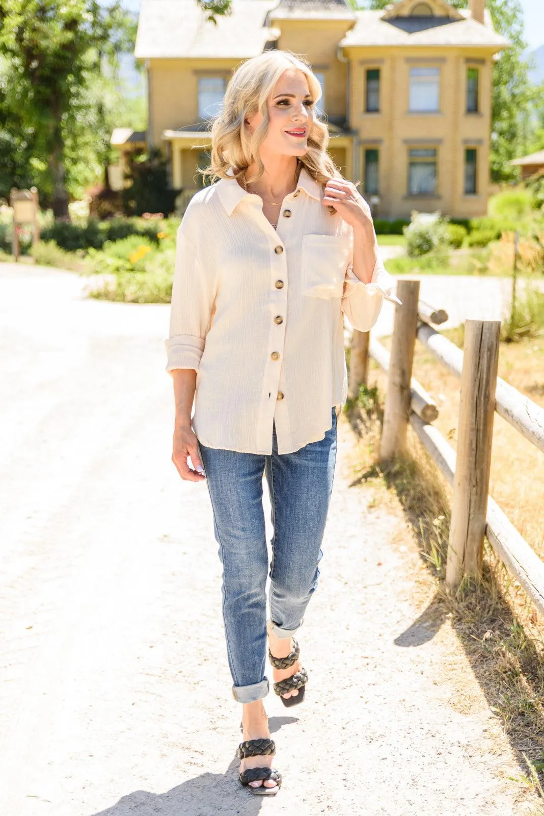 Hazel Blues® | Want The Best Button Up Top