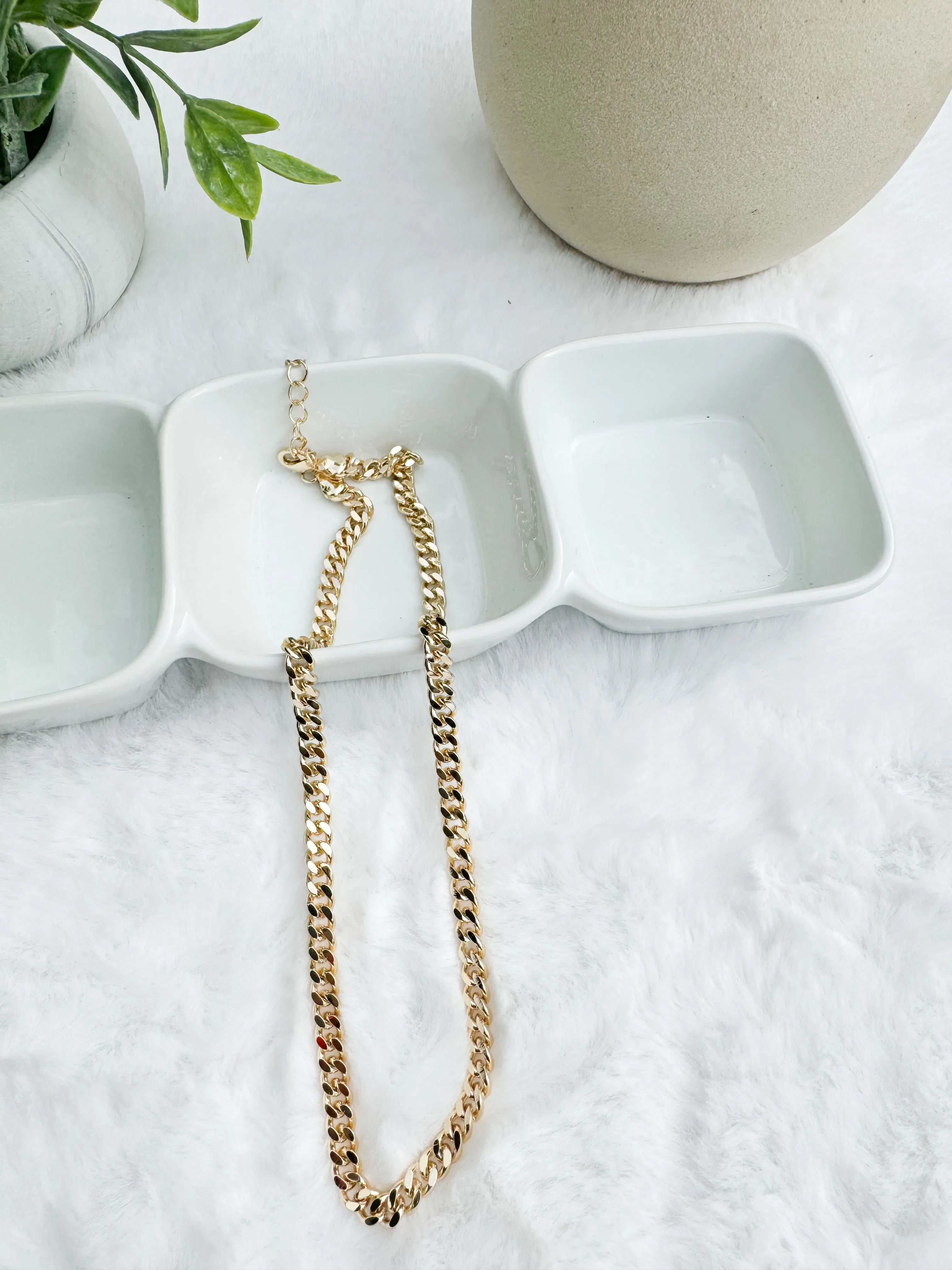 Henrietta necklace