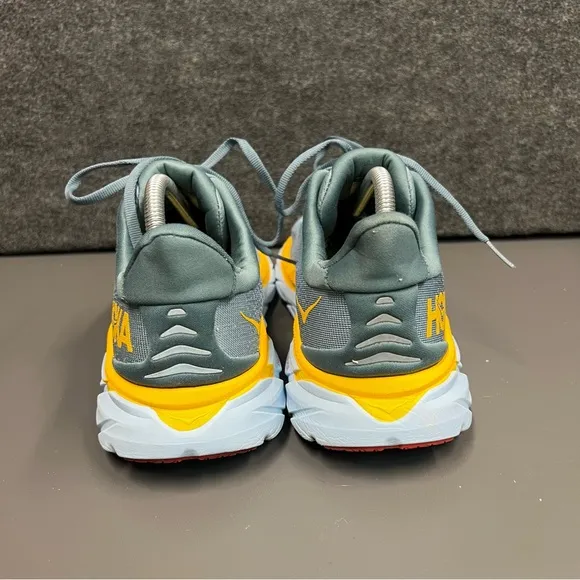 HOKA ONE ONE Clifton 8 Mens Running Shoes Size 8.5