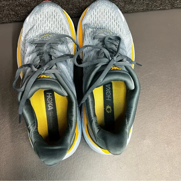 HOKA ONE ONE Clifton 8 Mens Running Shoes Size 8.5