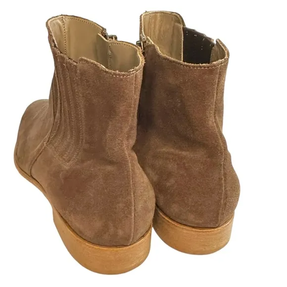 Italeau Womens Brown Suede Almond Toe Ankle Boots Size 41/ 10.5