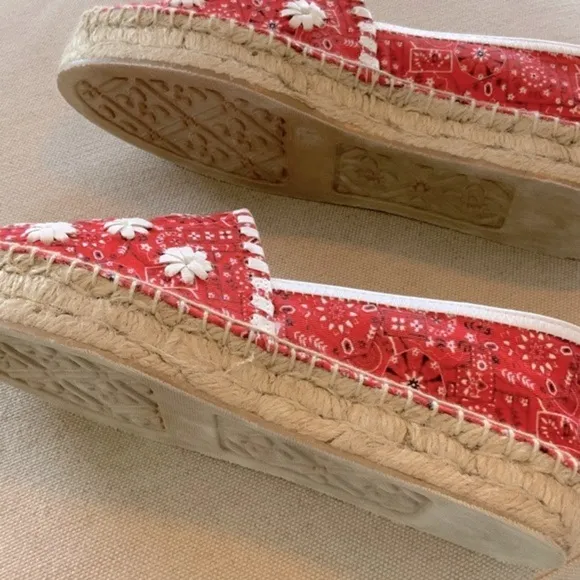 JACK ROGERS Red &amp; White Bandana Print Espadrilles - Women’s Sz 6.5 &amp; 7.5 NEW