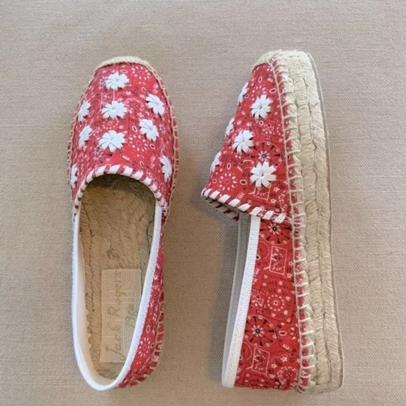 JACK ROGERS Red &amp; White Bandana Print Espadrilles - Women’s Sz 6.5 &amp; 7.5 NEW