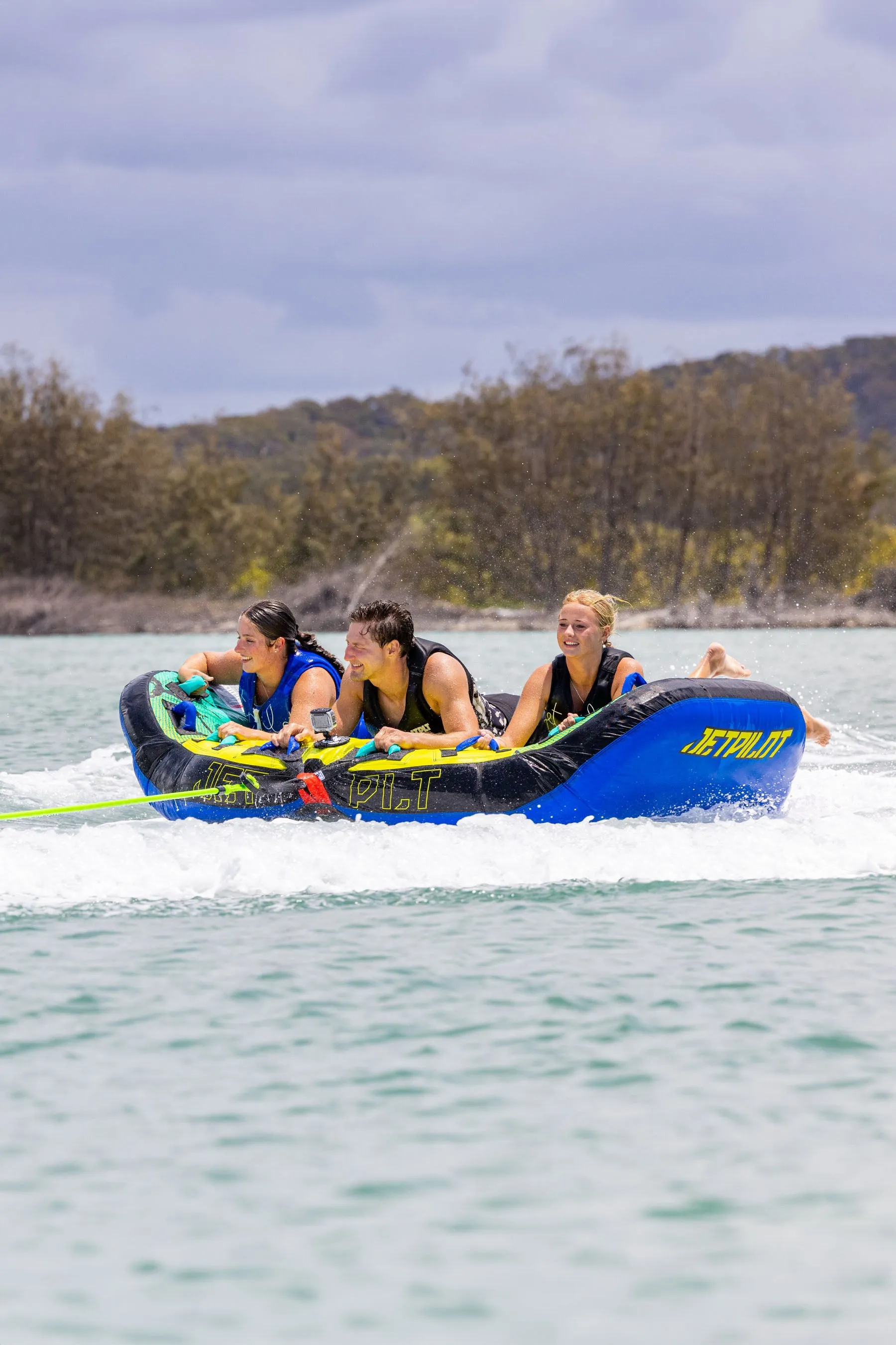 Jetpilot Wing 3 Person Towable Tube - Lime/Blue
