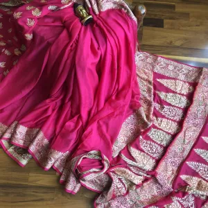 Karwachauth Pink Pure Banarasi meenakari saree ( Delivery Timelines 12-15 days)
