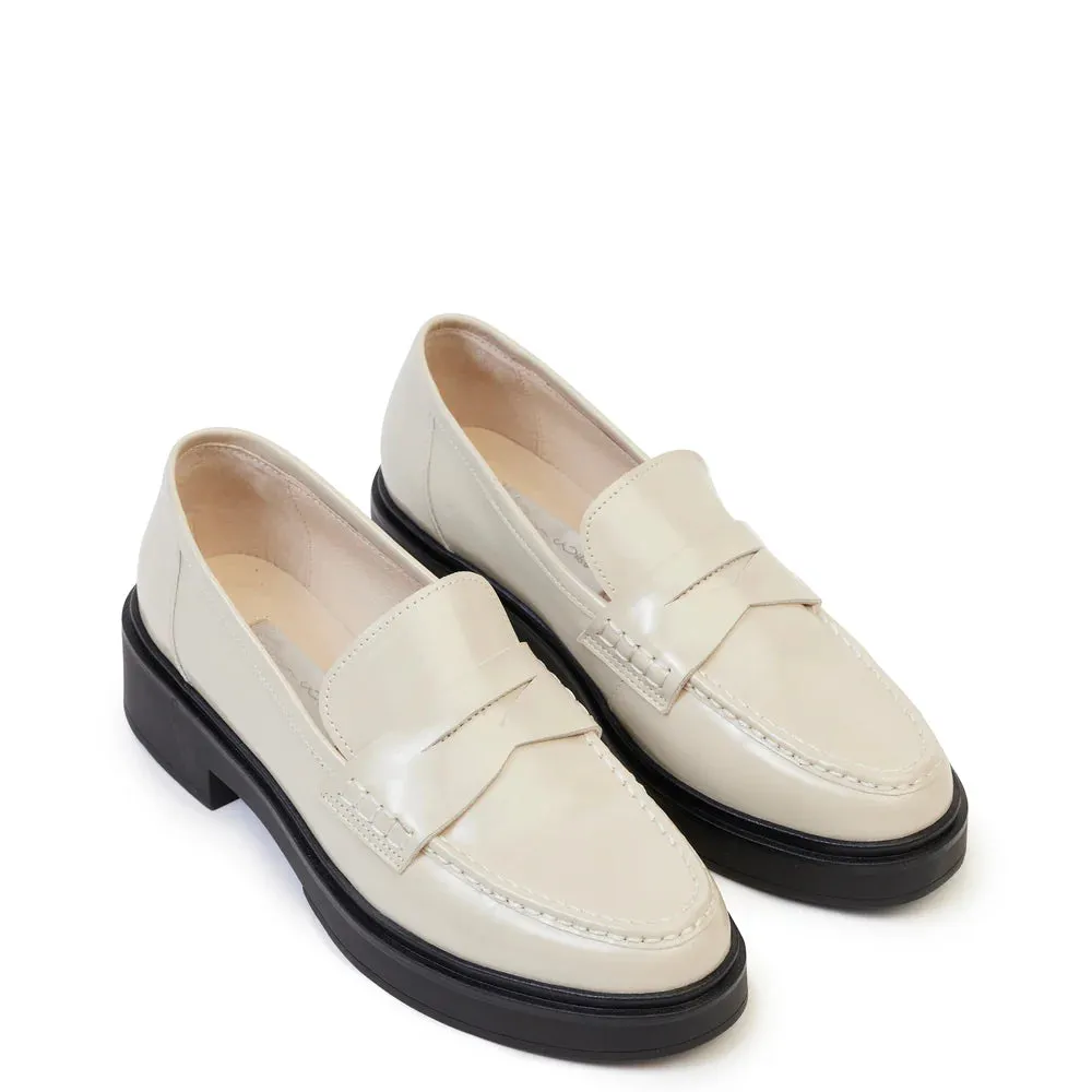 Kathryn Wilson Thornton Loafer