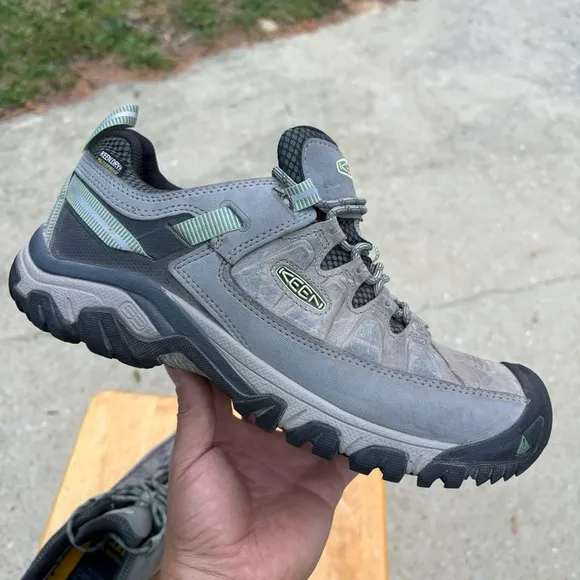 Keen Targhee II Low WP Women’s Size 11 Bleacher/Duck Green Hiking Shoes