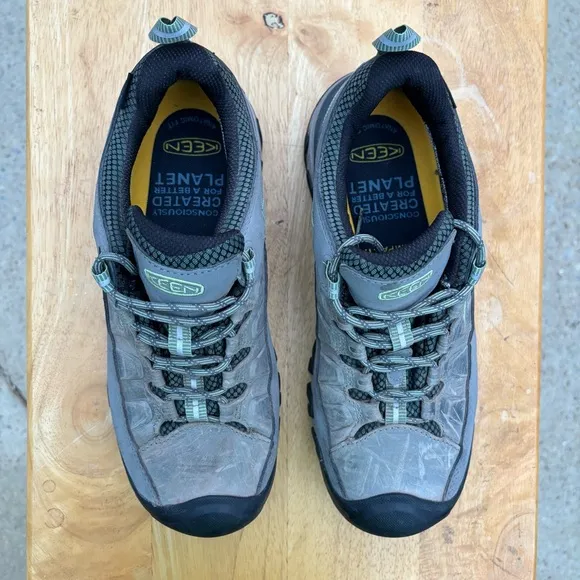 Keen Targhee II Low WP Women’s Size 11 Bleacher/Duck Green Hiking Shoes