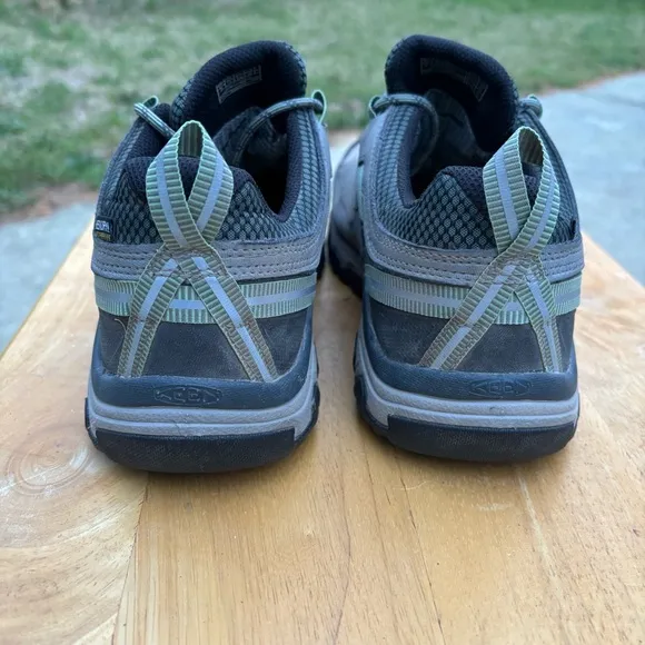 Keen Targhee II Low WP Women’s Size 11 Bleacher/Duck Green Hiking Shoes