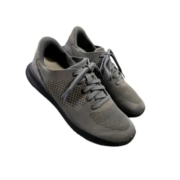 Kizik Lima Sneakers GUC $109 Size M9/W10.5.  S2804