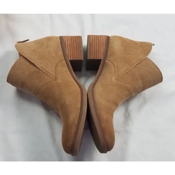 Korks Women's Sz. 8 Maldon Suede Tan Ankle Booties Stacked Heel
