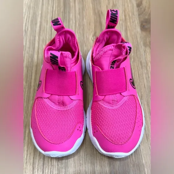 LITTLE KIDS' NIKE FLEX RUNNER 3 RUNNING SHOES - Laser Fuchsia, Size 9C, NWOT