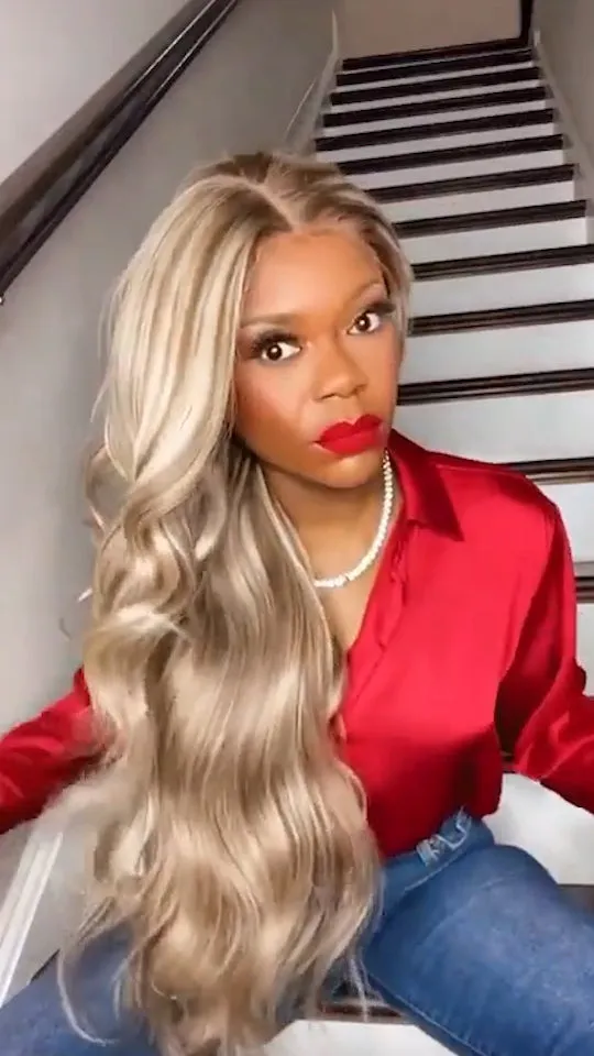 Long Natural Wavy Heat Resistant Synthetic Hair Wig for Party
