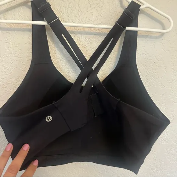 Lululemon Air‎ Support Bra in Black Size 38D
