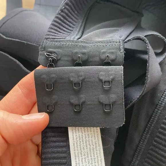 Lululemon AirSupport Bra *High Support Black