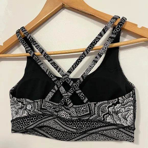 Lululemon Energy Bra Inked Energy Bra Ice Grey Black 8