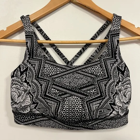 Lululemon Energy Bra Inked Energy Bra Ice Grey Black 8