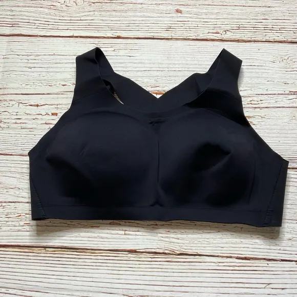 Lululemon Enlite Bra In Black Sz 38D