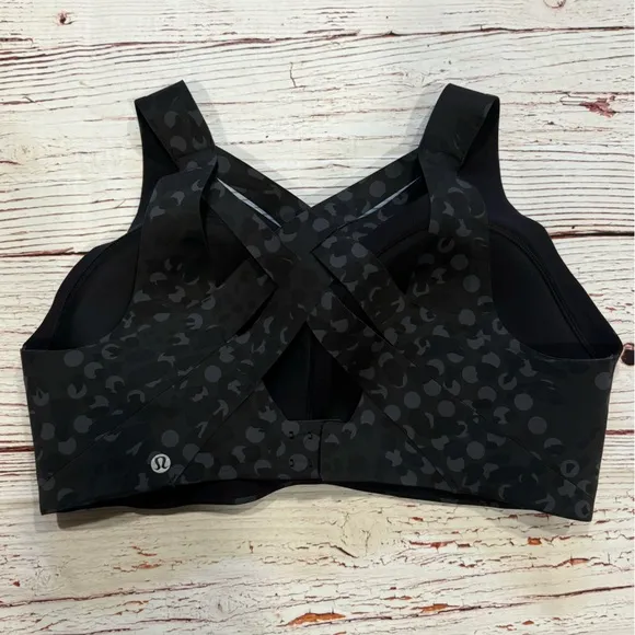 Lululemon Enlite Bra Weave High Support in Primal Dot Black Multi Sz 38DD