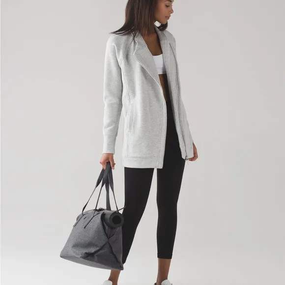 Lululemon Light Grey Fleece Fill Zip Wrap Jacket Size Small Medium 6–8