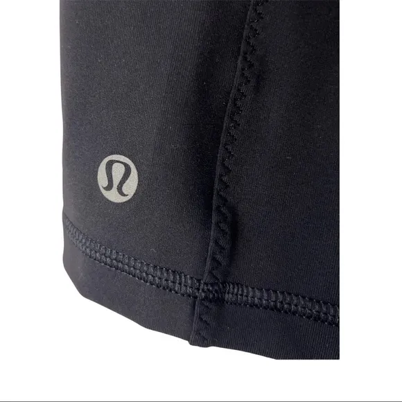 Lululemon Run - Fast Track Short (Black/Twin Stripe Spry Blue)