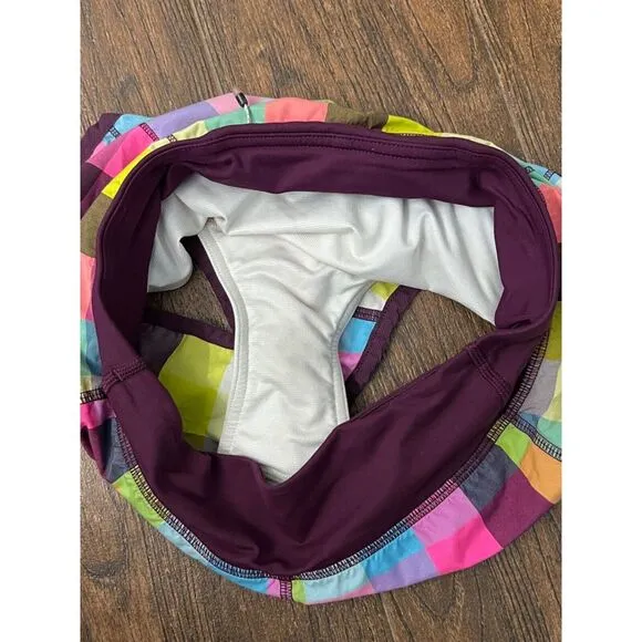 LULULEMON SPEED‎ SHORTS SEA CHECK MULTI PLUM PLAID 2.5&quot; SIZE 2 RUNNING ACTIVE