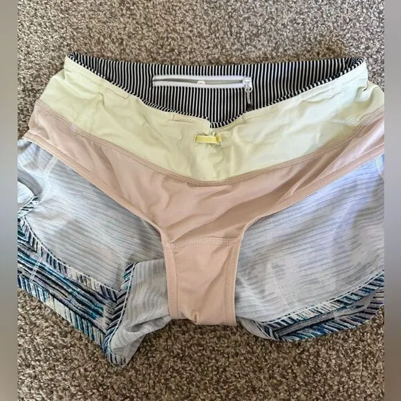 Lululemon Speed Shorts Women’s Size 6 Blurry Belle Blue Purple Black Striped Run