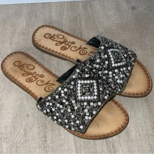 Lulu’s THE NAUGHTY MONKEY Suzanna Rhinestone Mules Flats Slides Size 9.5