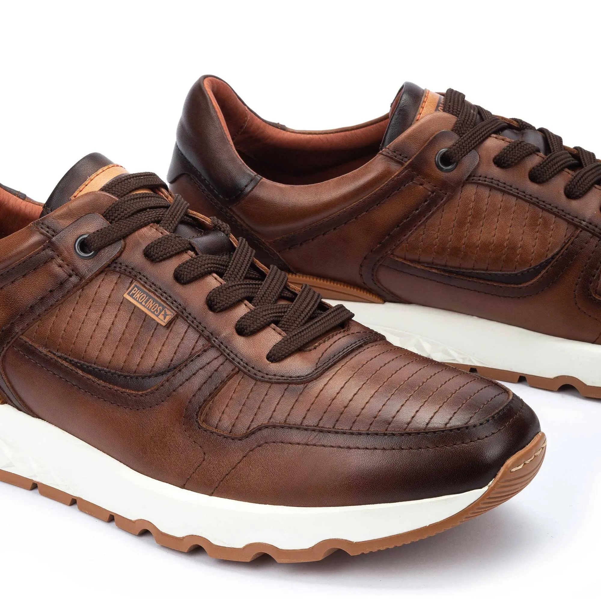 Men's Pikolinos Arnanda M8R6239C1202 Color: Cuero