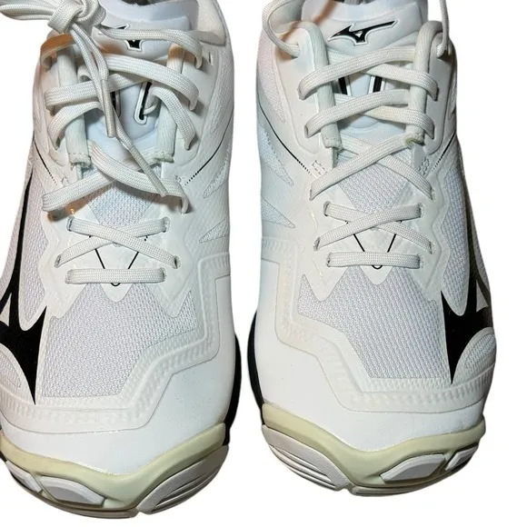Mizuno Wave Lightning Z6 Volleyball Shoes 9