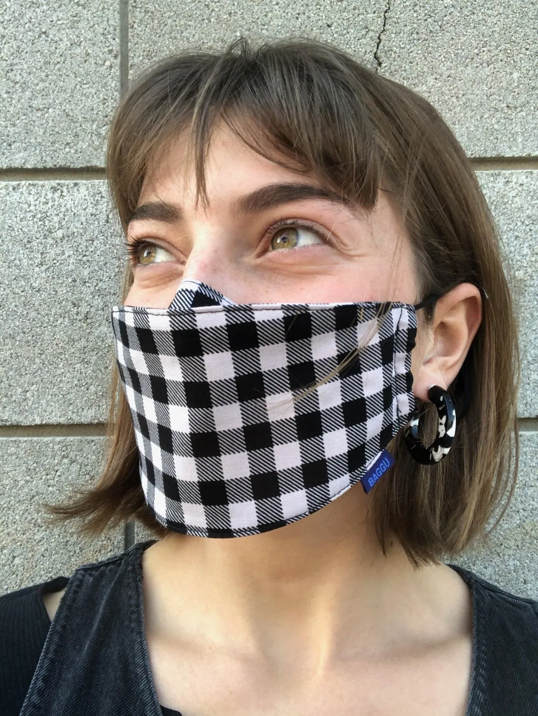New Baggu 100% Organic Quilter’s Cotton Gingham Face Mask! One Size!