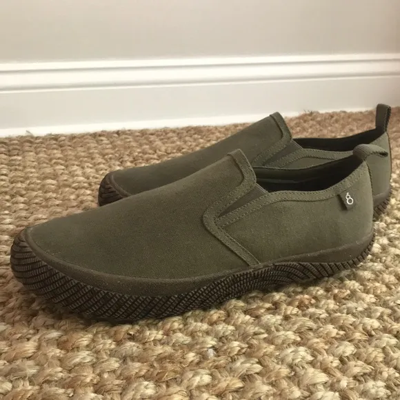 New: Hybrid Green Label Canvas Slip On Sneaker