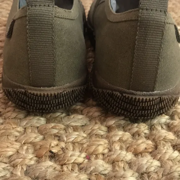 New: Hybrid Green Label Canvas Slip On Sneaker