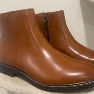 NEW REACTION KENNETH COLE Mens Brown Comfort Ely Round Toe Block Heel Boots 8 M