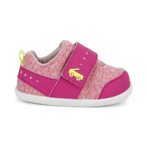 NEW See Kai Run First Walker Ryder Sneaker Pink