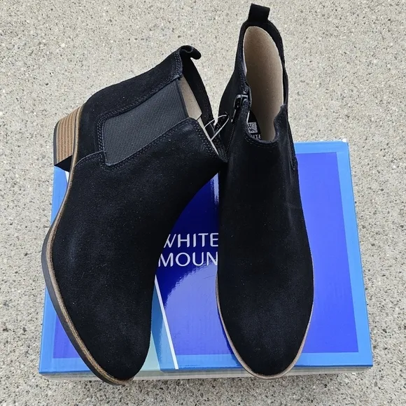 New white mountain suede boots women's 9